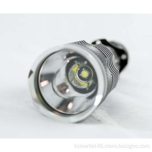 1000-lumen Cree U2 LED flashlight with 18650 Li-ion battery